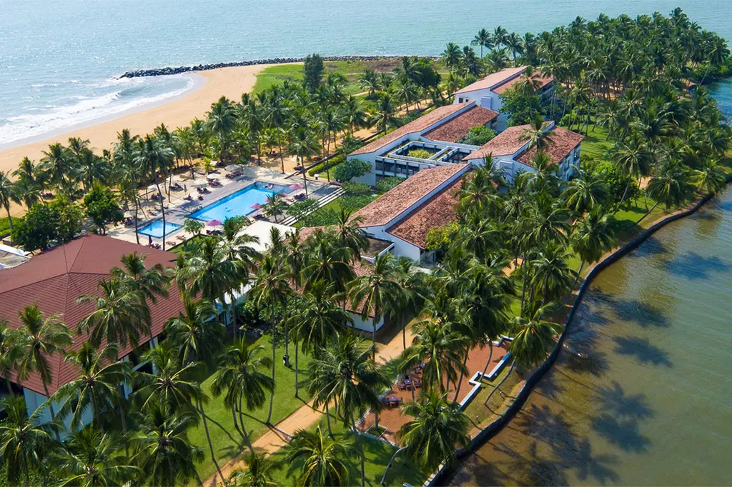 Avani Kalutara Resort image 2