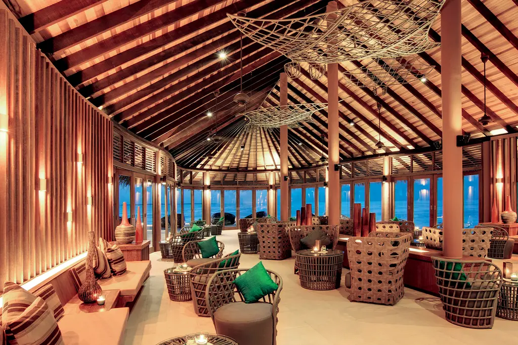 Hideaway Beach Resort & Spa  image 10