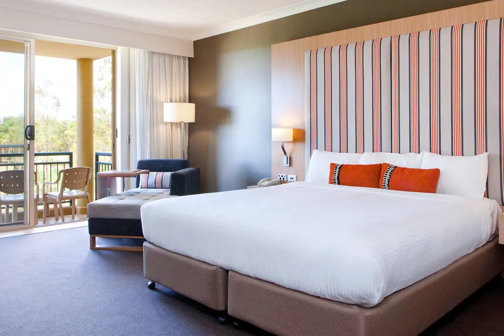 Mercure Gold Coast Resort image 3