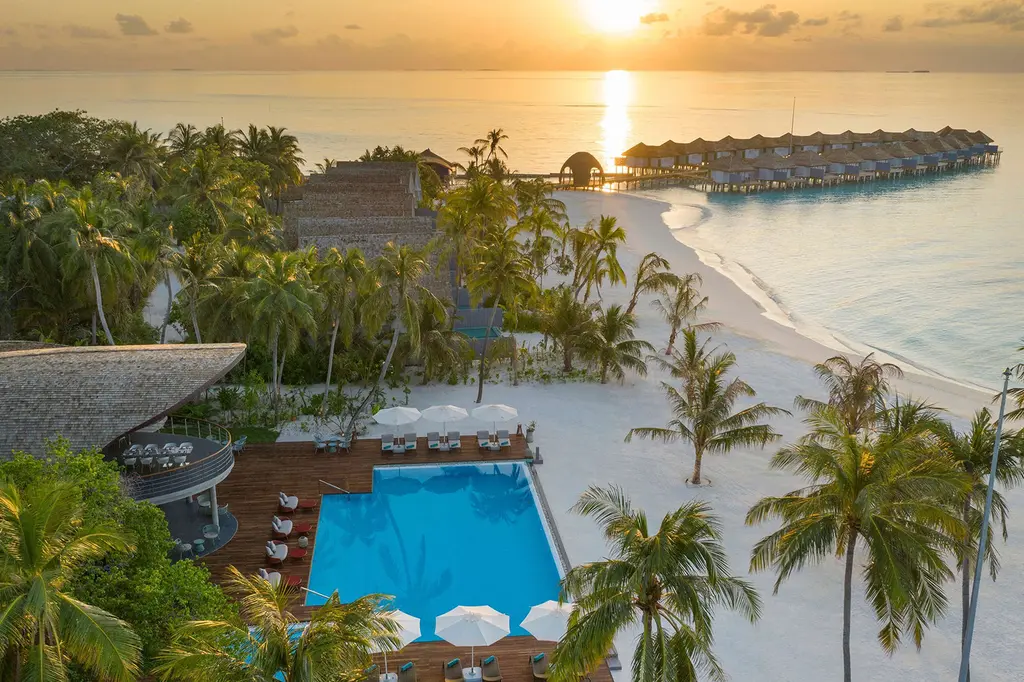 OUTRIGGER Maldives Maafushivaru Resort image 15