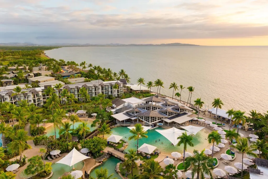 Radisson Blu Resort Fiji Denarau Island image 1