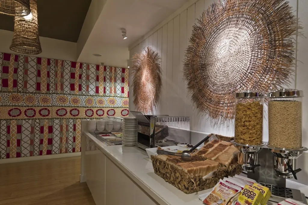 Adina Apartment Hotel Darwin Waterfront image 7