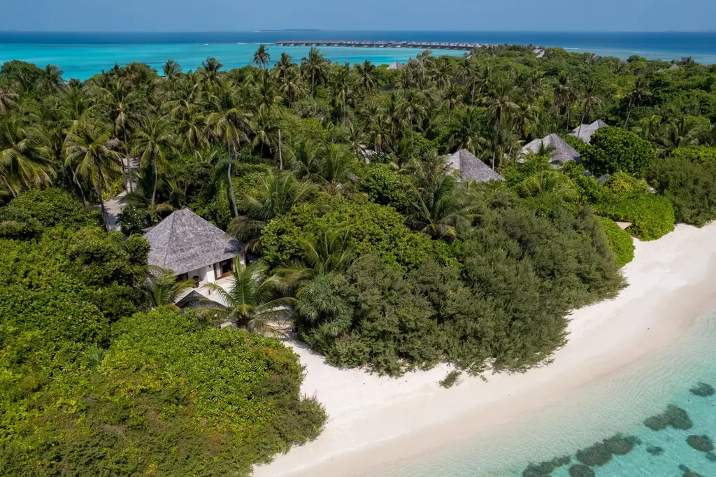 Hideaway Beach Resort & Spa  image 18