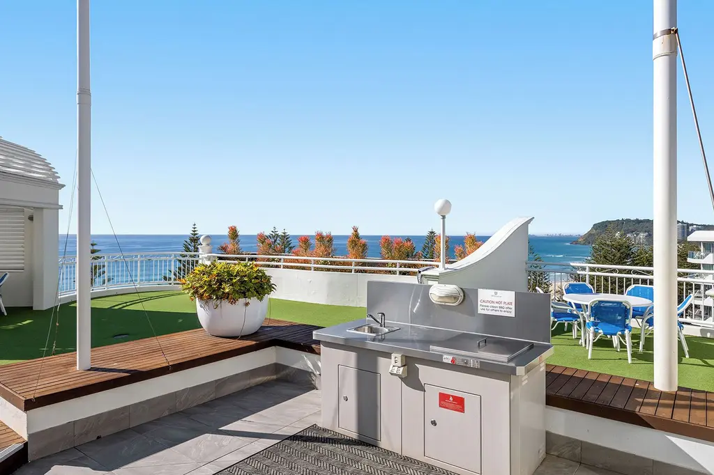 ULTIQA Burleigh Mediterranean Resort image 9