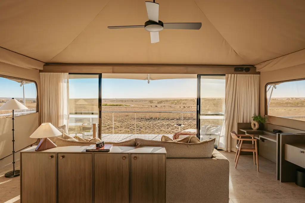 Safari Lodge at Monarto Safari Resort image 3