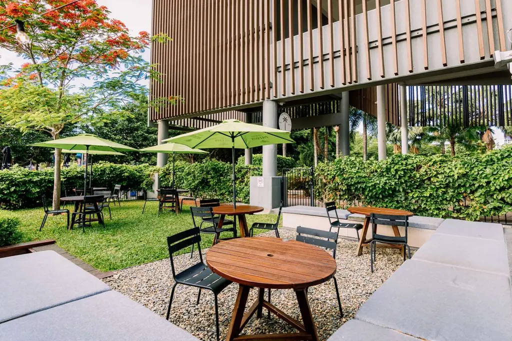 Shangri-La The Marina, Cairns image 9