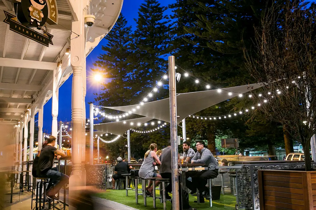 Esplanade Hotel Fremantle by Rydges image 4